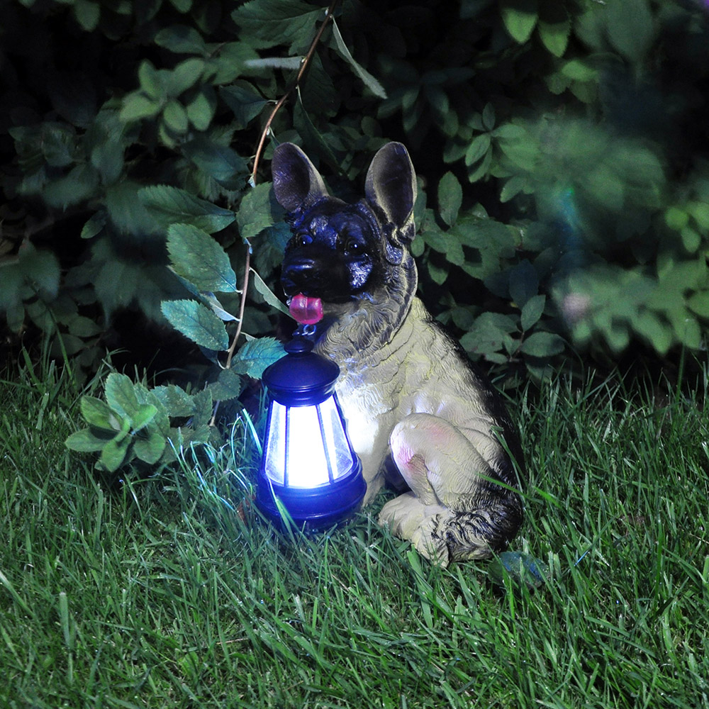 Novelty Dog With Solar Lantern Light Bonningtons