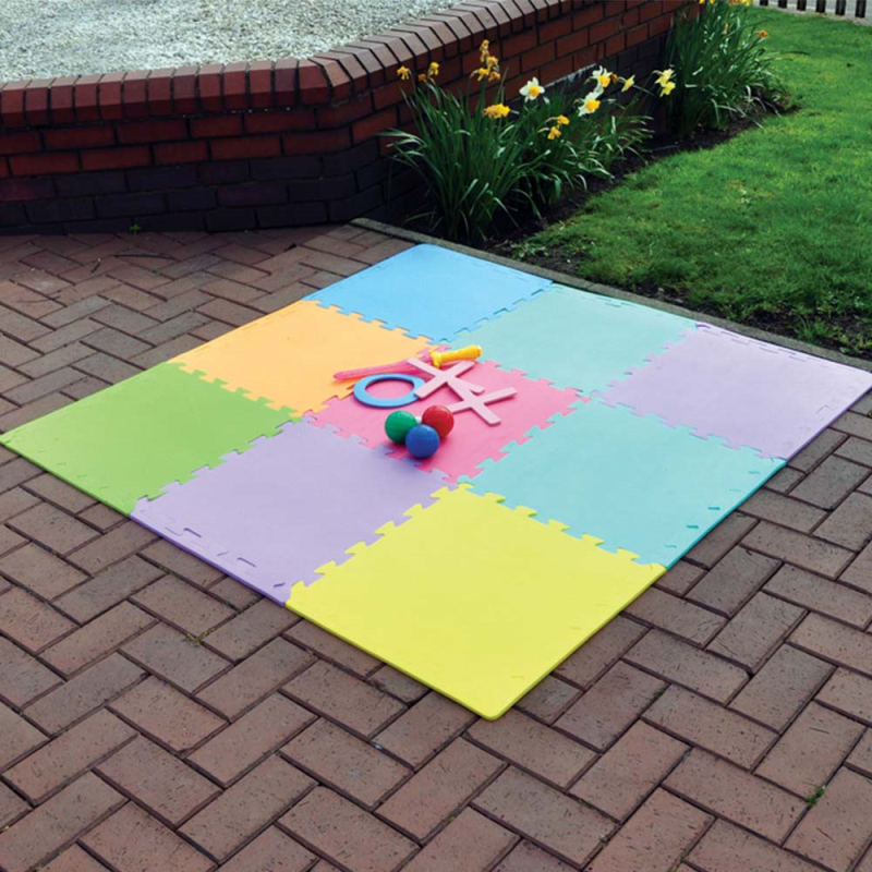 9 Piece Interlocking Multi Coloured Foam Matt Bonningtons