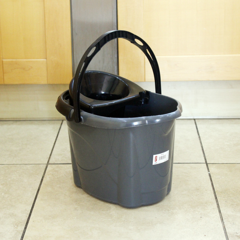 Grey Mop Bucket Bonningtons